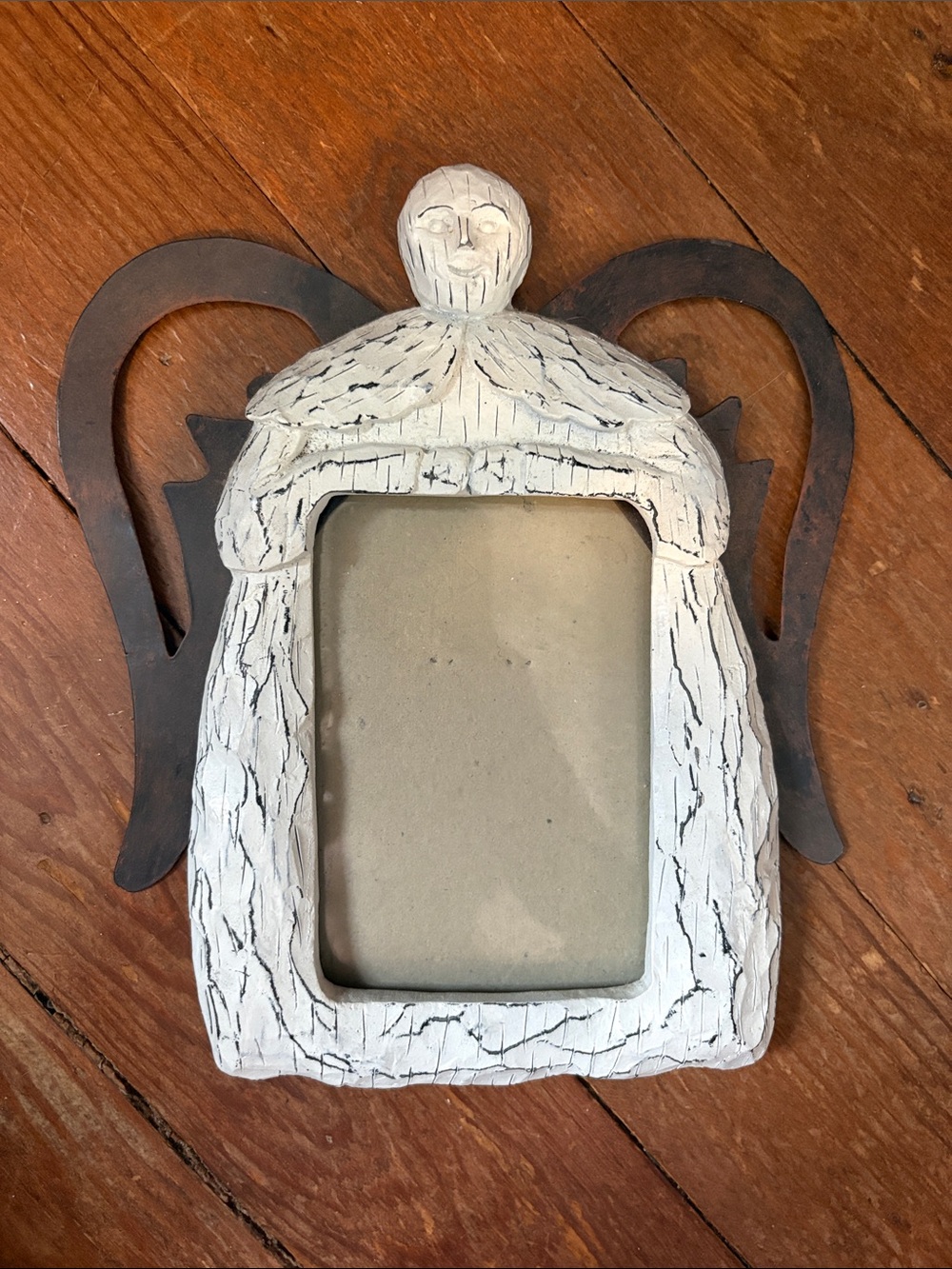 Angel Frame wooded with Metal Wings
